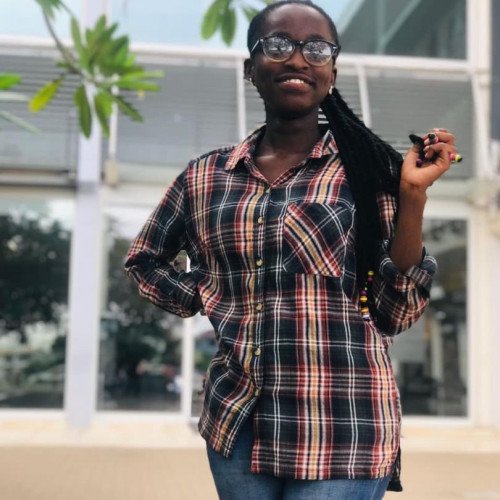 Akua Henewaa